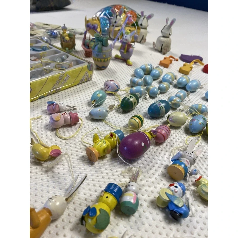 Huge Lot of Vintage Small Easter‎ Ornaments Hand Painted Wooden Resin Eggs Bunny
